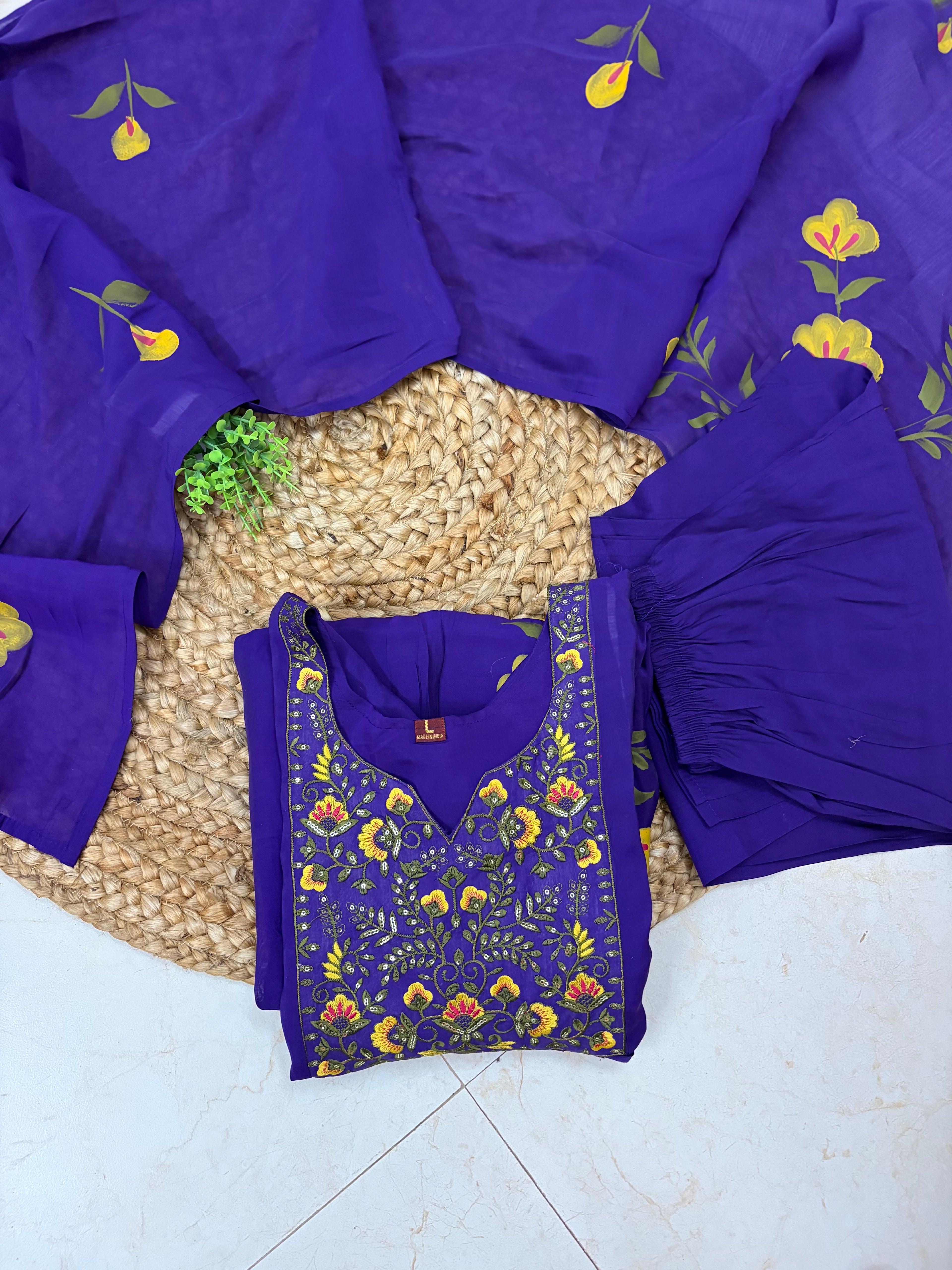 K-5791 Mul Chanderi Ghera Nack Work Kurti with Pant and Dupatta